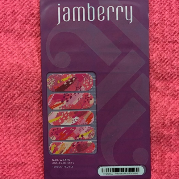 🌻 5/$25 NWT Full Sheet Jamberry Nail Wraps - Picture 1 of 2